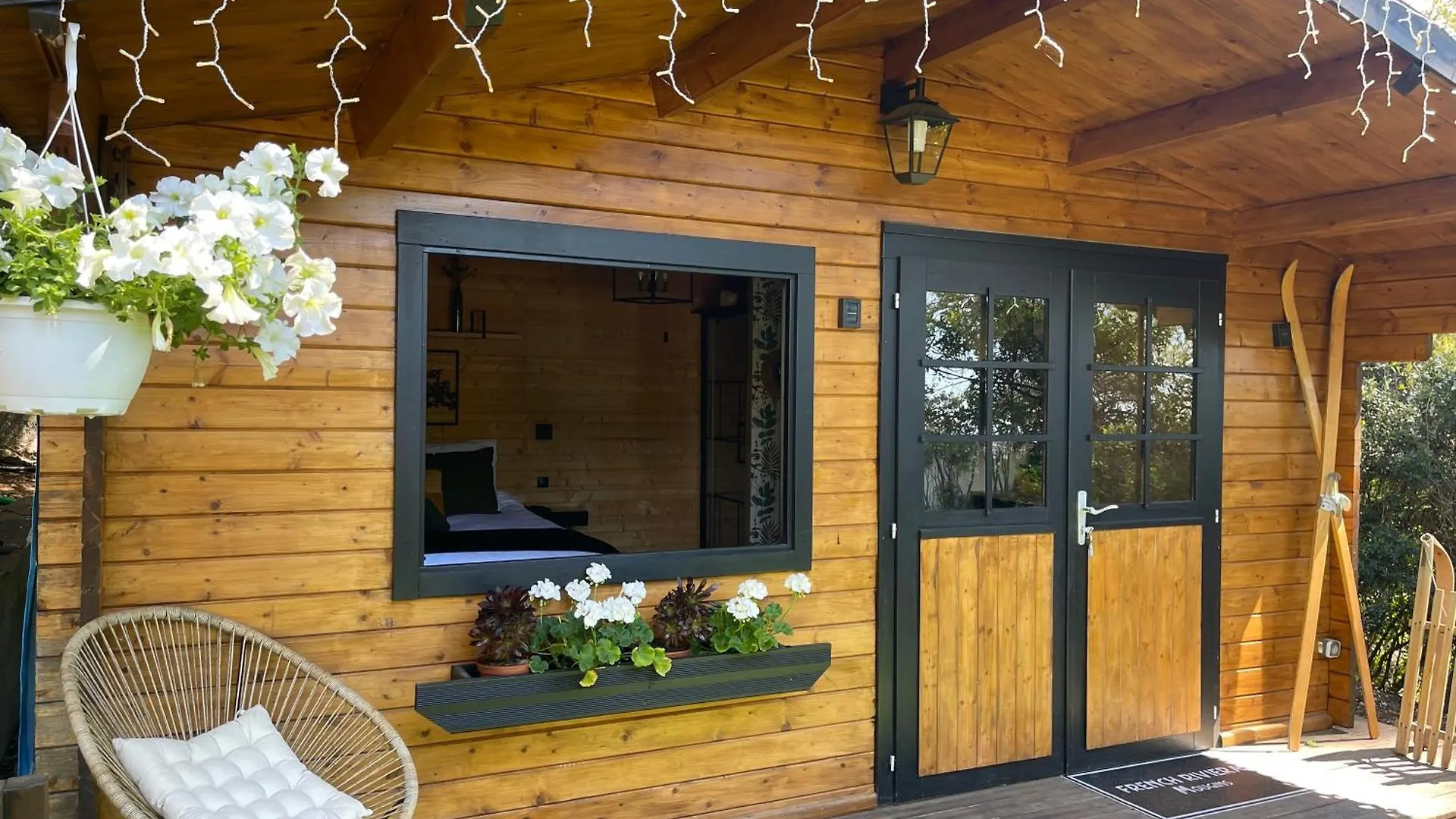 山林小屋 Magnifique Chalet Avec Jacuzzi 2P 穆然